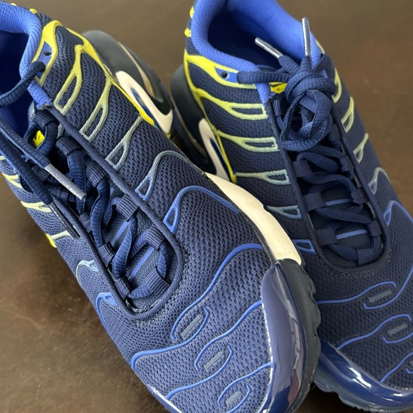 💙 2016 Nike Air Max Plus TN Binary Blue Yellow Neon GS Size 7 Men’s Wmns 8.5 💙 - Picture 11 of 13